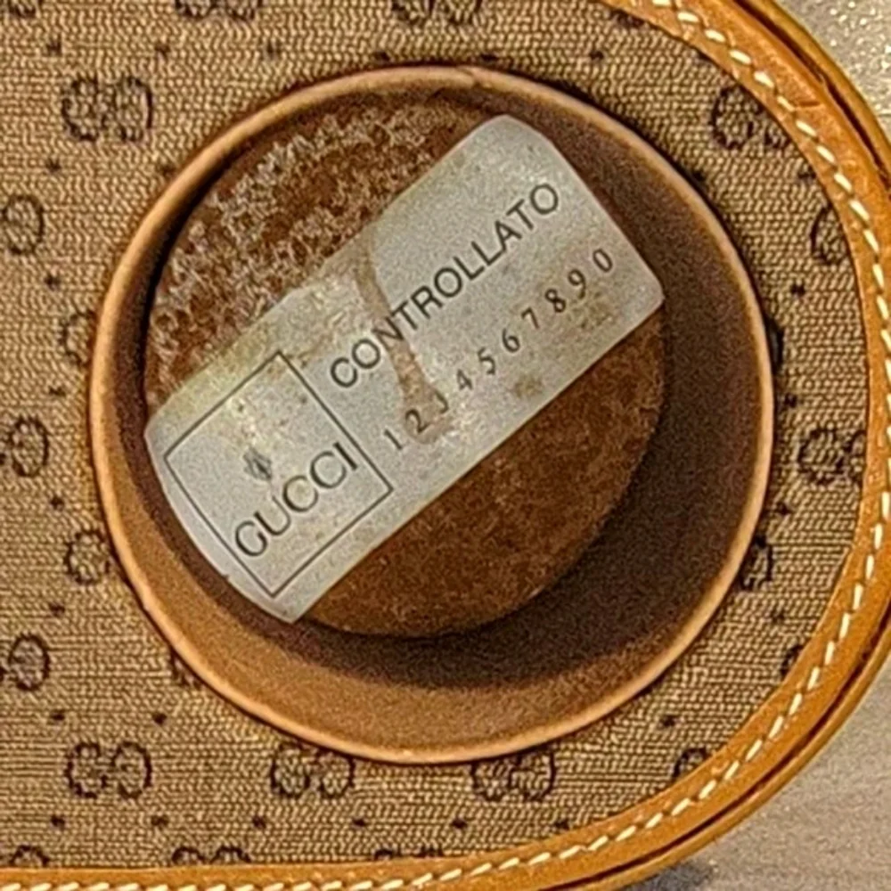 RARE GUCCI Tan Signature Logo Desk Clock with Pen Holder - Picture 8 of 11